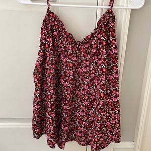 Old Navy Scoop-Neck Floral Swing Cami Blouse- Small